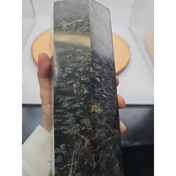 8.23lb Arfvedsonite Garnet Blue Flashes Crystal Point Tower Polished - Picture 13 of 13